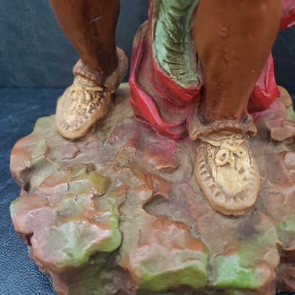 Native American Indian Warrior Brave 14" Statue 1976 Universal Statuary Corp. - Picture 4 of 9